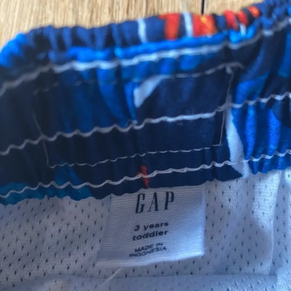 NWT Baby Gap UPF 50+ Shark Swim Trunks Blue Toddler Boys 3T Swim Shorts